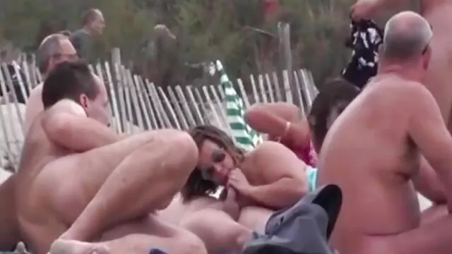 脚踝包裹 女同性恋针锋相对玩