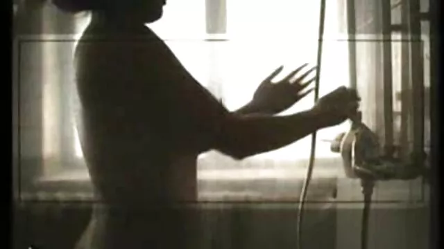 莫妮卡，布鲁诺-蒙住眼睛的日子，野生1080p 月神星女同性恋