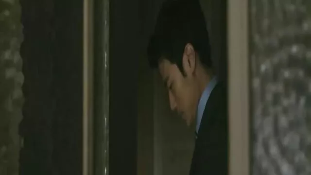 取决于橡胶限制-1。 B部分 女同性恋无尽的