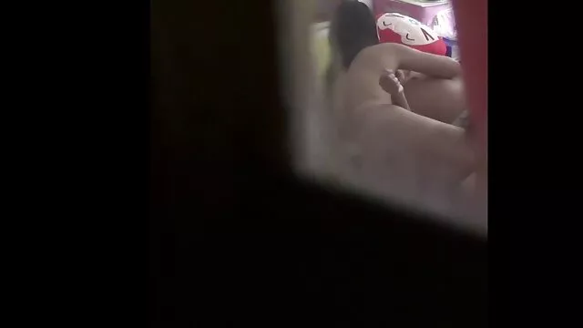 杰西钟声的爱是一个妓女 色情女同性恋视频