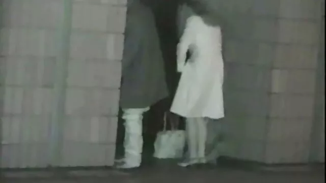 肛门人妖火星，艾拉好莱坞 可爱的女同性恋色情片