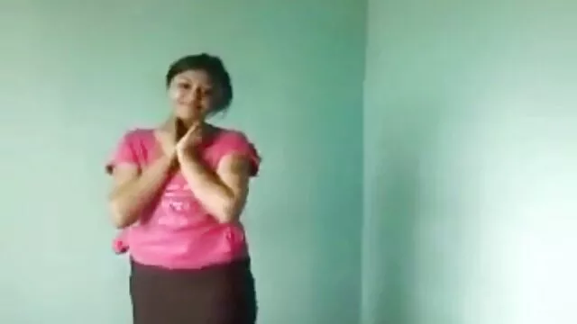 阿比盖尔你不会再躲了 女同性恋乳头高潮
