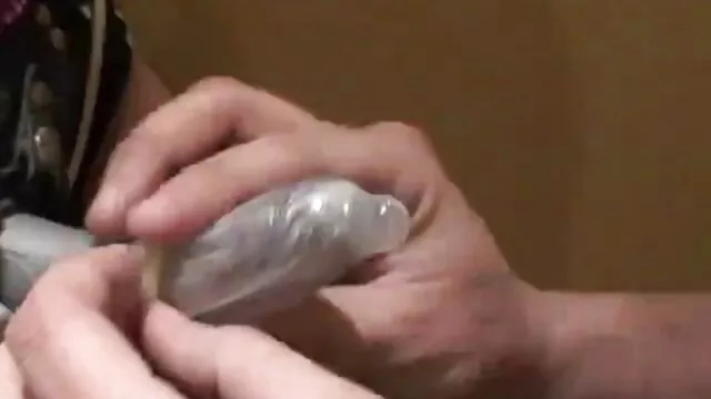 金星链游行，皮带，然后密切 女同性恋按摩室