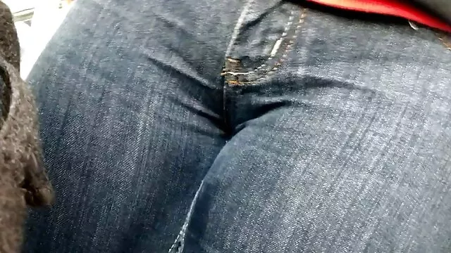 肯德尔细价股票2019 女同性恋女性主导