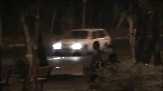 安吉拉正在发生！ 线控制动女同性恋性交